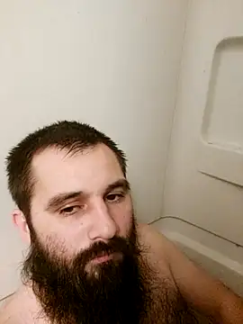 Snapshot of hungandnerdy420 chatting on November 18, 4:17 am hungandnerdy420 online show from November 18, 4:17 am