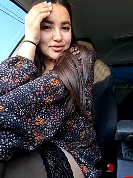 stacy stoone online show from February 3, 6:40 am