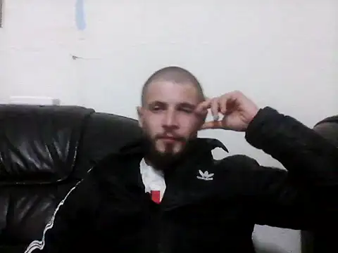 Snapshot of jimmyy_ chatting on October 16, 6:09 pm jimmyy online show from October 16, 6:09 pm
