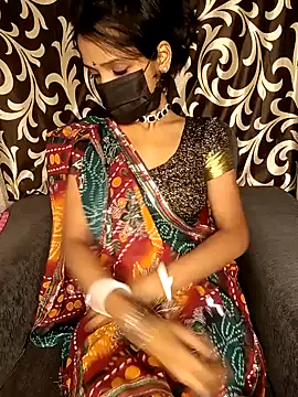 Snapshot of REVA_DARLING chatting on December 21, 11:11 am REVA DARLING online show from December 21, 11:11 am