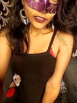 Snapshot of REVA_DARLING chatting on December 31, 5:00 am REVA DARLING online show from December 31, 5:00 am
