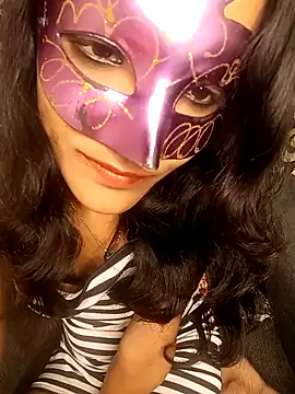 Snapshot of REVA_DARLING chatting on January 14, 9:35 am REVA DARLING online show from January 14, 9:35 am
