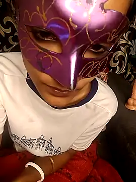 Snapshot of REVA_DARLING chatting on January 15, 5:37 pm REVA DARLING online show from January 15, 5:37 pm