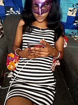 Snapshot of REVA_DARLING chatting on February 6, 10:48 am REVA DARLING online show from February 6, 10:48 am