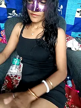Snapshot of REVA_DARLING chatting on February 14, 9:45 am REVA DARLING online show from February 14, 9:45 am