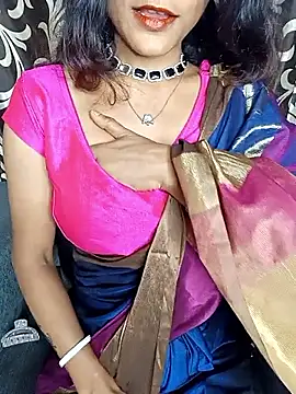 Snapshot of REVA_DARLING chatting on September 15, 4:45 am REVA DARLING online show from September 15, 4:45 am