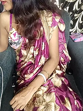 Snapshot of REVA_DARLING chatting on September 17, 6:26 am REVA DARLING online show from September 17, 6:26 am