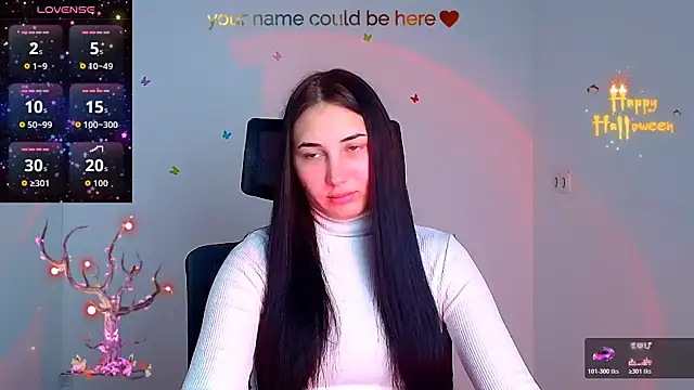 Jennifer Blum online show from October 18, 5:21 am