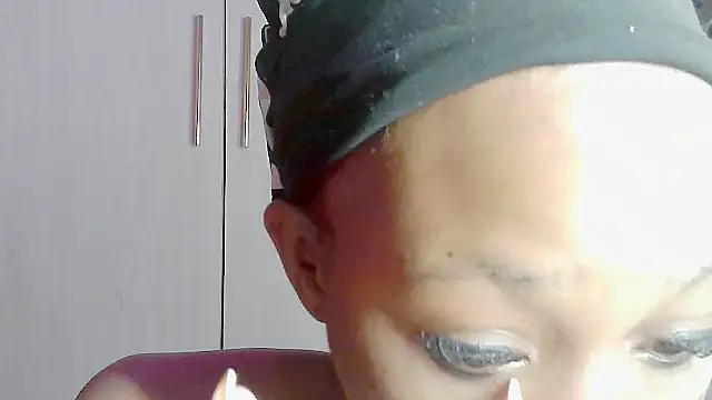 Snapshot of Destiny_Desire chatting on July 3, 9:54 pm Destiny Desire online show from July 3, 9:54 pm