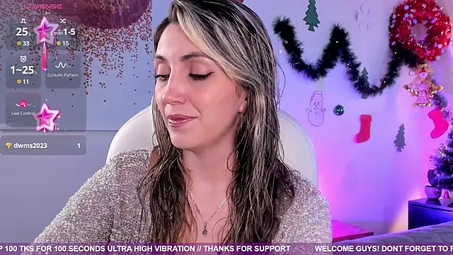 Snapshot of anny_sweet72 chatting on December 29, 12:45 pm anny sweet72 online show from December 29, 12:45 pm