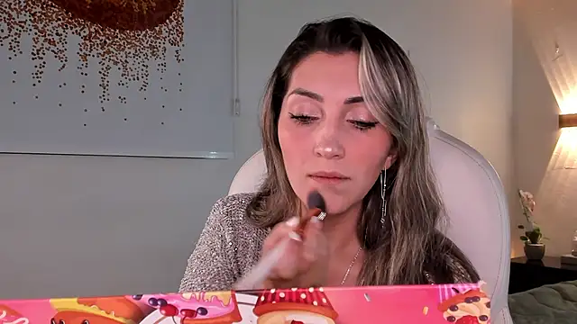 Snapshot of anny_sweet72 chatting on February 28, 12:09 pm anny sweet72 online show from February 28, 12:09 pm