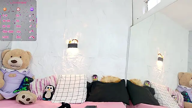 zorravioletta1 online show from December 4, 12:03 pm