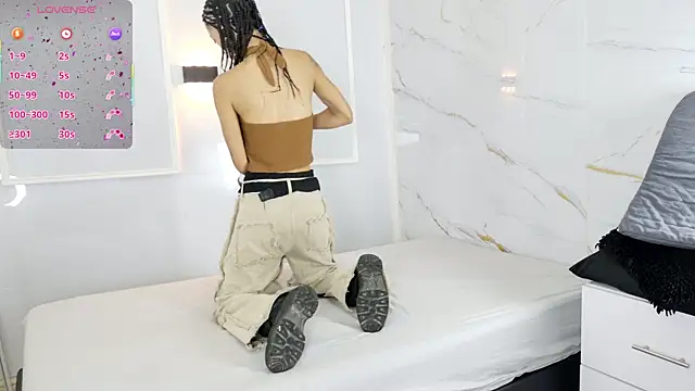 Snapshot of zorravioletta1 chatting on February 15, 11:52 am zorravioletta1 online show from February 15, 11:52 am