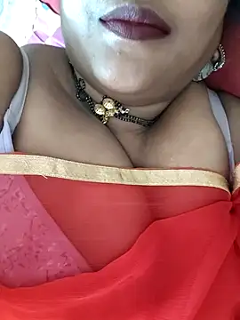 Snapshot of Swapna_143 chatting on December 8, 9:57 am Swapna 143 online show from December 8, 9:57 am