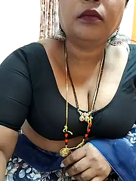 Snapshot of Swapna_143 chatting on December 12, 2:48 am Swapna 143 online show from December 12, 2:48 am