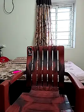 Snapshot of Swapna_143 chatting on December 18, 2:42 am Swapna 143 online show from December 18, 2:42 am