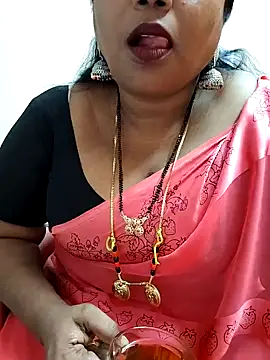 Snapshot of Swapna_143 chatting on December 23, 2:24 am Swapna 143 online show from December 23, 2:24 am