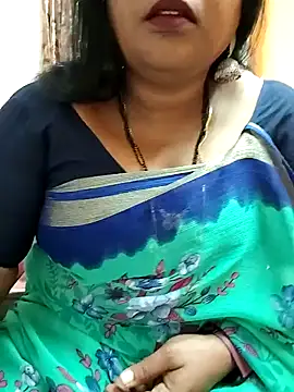 Snapshot of Swapna_143 chatting on December 24, 2:54 am Swapna 143 online show from December 24, 2:54 am