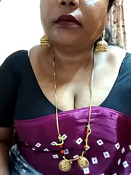 Snapshot of Swapna_143 chatting on December 29, 4:40 pm Swapna 143 online show from December 29, 4:40 pm