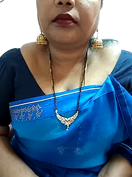 Snapshot of Swapna_143 chatting on January 24, 2:49 am Swapna 143 online show from January 24, 2:49 am