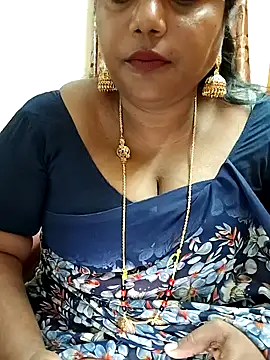 Snapshot of Swapna_143 chatting on February 6, 4:36 pm Swapna 143 online show from February 6, 4:36 pm