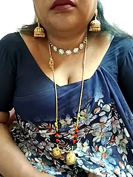 Snapshot of Swapna_143 chatting on February 7, 3:01 am Swapna 143 online show from February 7, 3:01 am