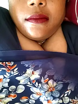 Snapshot of Swapna_143 chatting on March 8, 6:21 am Swapna 143 online show from March 8, 6:21 am