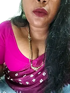 Snapshot of Swapna_143 chatting on March 9, 6:00 pm Swapna 143 online show from March 9, 6:00 pm