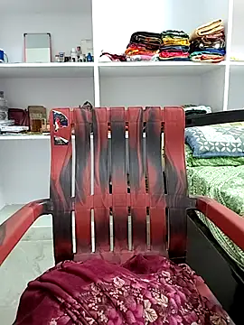 Snapshot of Swapna_143 chatting on September 18, 2:57 am Swapna 143 online show from September 18, 2:57 am