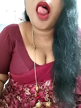 Snapshot of Swapna_143 chatting on September 25, 2:37 am Swapna 143 online show from September 25, 2:37 am