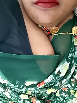 Snapshot of Swapna_143 chatting on September 26, 5:11 am Swapna 143 online show from September 26, 5:11 am