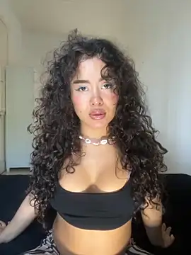 Marie Rose online show from October 5, 7:12 pm