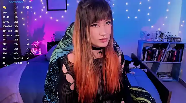 Snapshot of beethmannin chatting on March 17, 8:40 pm beethmannin online show from March 17, 8:40 pm