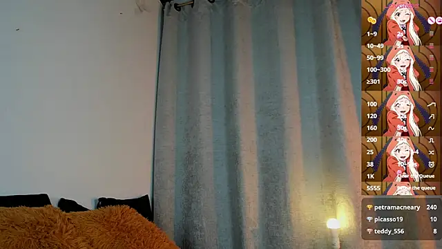 Snapshot of LilithMadness chatting on March 8, 6:43 am LilithMadness online show from March 8, 6:43 am