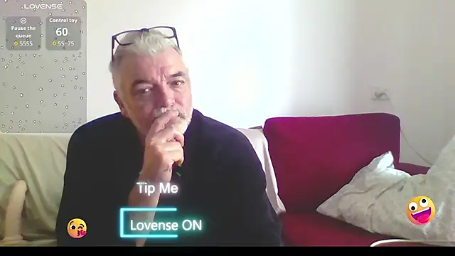 Skoona73 online show from September 16, 5:08 am