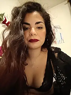 Saturnia Yvonne online show from January 4, 11:38 pm