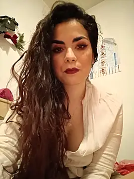 Saturnia Yvonne online show from February 24, 5:20 pm