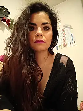 Saturnia Yvonne online show from March 6, 5:54 pm