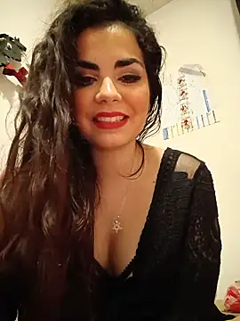 Saturnia Yvonne online show from March 7, 11:49 pm