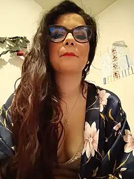 Saturnia Yvonne online show from March 13, 6:23 pm