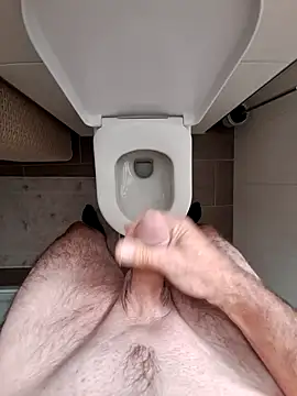 Snapshot of oldermanforwomen chatting on September 23, 12:52 pm oldermanforwomen online show from September 23, 12:52 pm