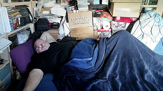 hadeszeuss2 online show from February 21, 3:02 pm