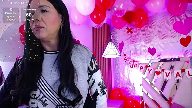 Camille jhonson online show from February 12, 9:59 am