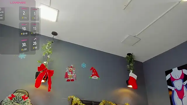 Hannah Miller   online show from December 27, 11:39 am