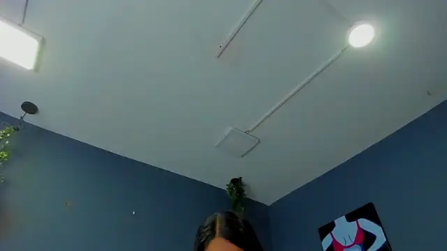 Hannah Miller   online show from March 1, 5:27 pm