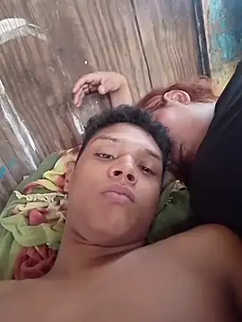 Snapshot of daniel_traviexxxo chatting on November 21, 6:39 pm daniel traviexxxo online show from November 21, 6:39 pm