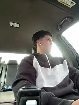 Esauhot online show from February 14, 6:40 pm