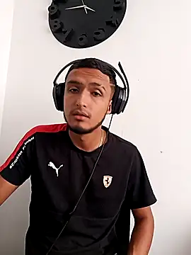 Snapshot of mosmar_20 chatting on January 5, 7:17 pm mosmar 20 online show from January 5, 7:17 pm