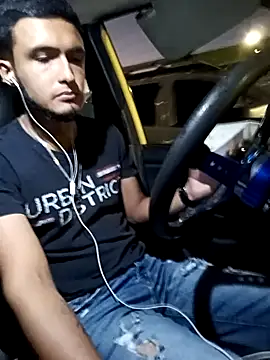 Snapshot of mosmar_20 chatting on January 19, 11:32 pm mosmar 20 online show from January 19, 11:32 pm