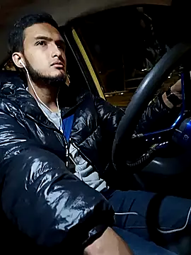 Snapshot of mosmar_20 chatting on January 29, 3:33 am mosmar 20 online show from January 29, 3:33 am